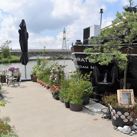 Wheelhouse Euphrate Houseboat Bed & Breakfast Diemen Exterior photo